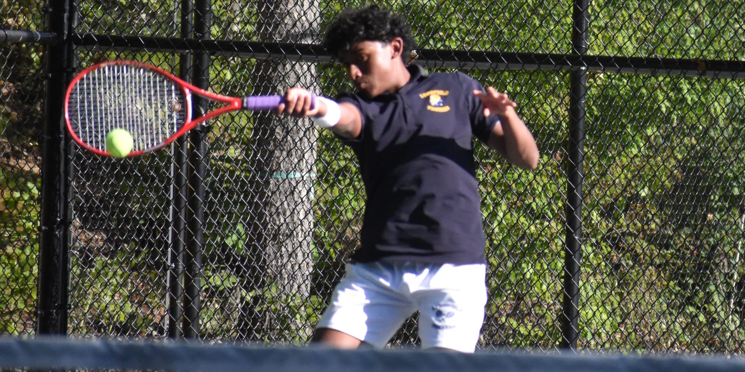 North Reading squeaks by Lynnfield
