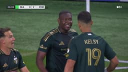 @MLS: Two for @TimbersFC! 🌲🌲

Kamal Miller doubles the advantage on the road. https://t.co/wd4LbUYk7T