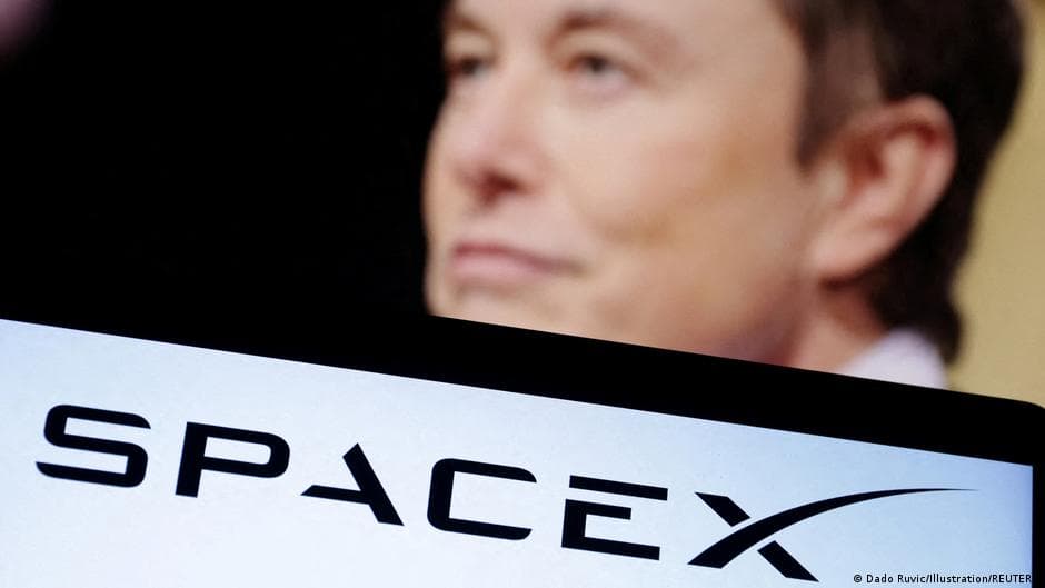 Will SpaceX's IPO fund life on Mars — and a trillionaire?