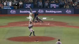 @MLB: Chandler Simpson brings in another run for the Rays 💨 https://t.co/bv7ifuI9pa
