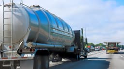 Fuel Cost Surcharges Like ‘Tariffs 2.0’ for Food Industry - The Food Institute