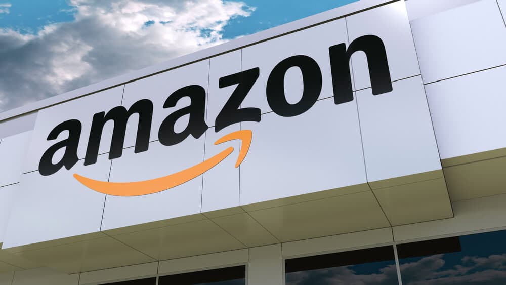 Amazon Bets on SpaceX Grok, AWS AI Platformization Accelerates Further, May Support Share Price Breaking $350