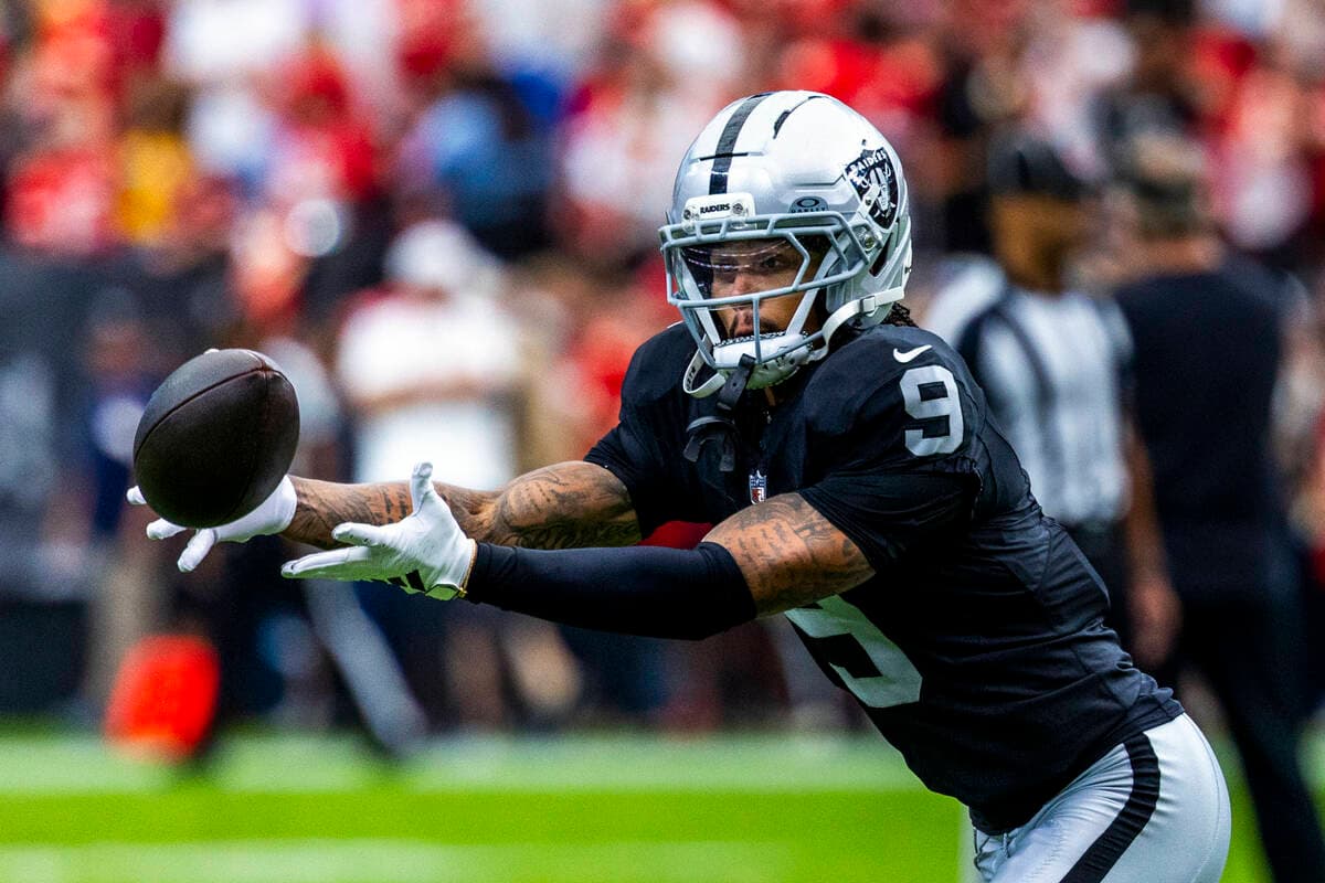 Raiders host Bills looking to snap 2-game losing streak