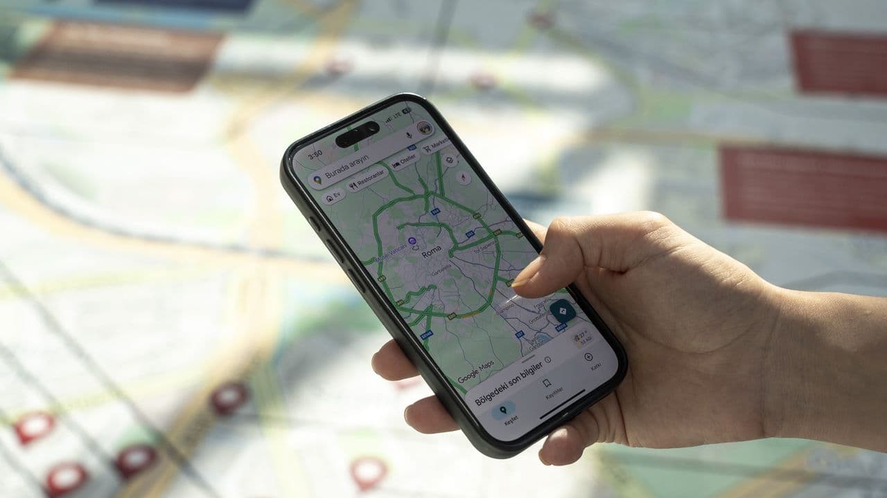 Plan your vacation fits and find your passport with Google’s new AI travel features