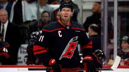 Hurricanes' Jordan Staal out vs. Flyers with lower-body injury