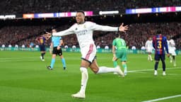 🚨 Real Madrid snatch late Clásico win away from home