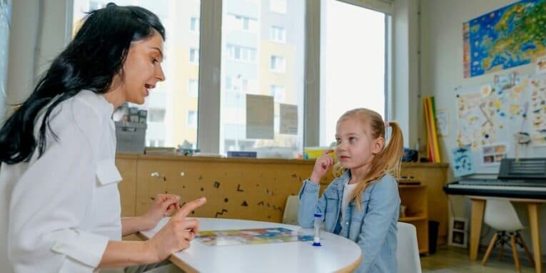 Why Hiring SLP Services Is a Big deal for Communication