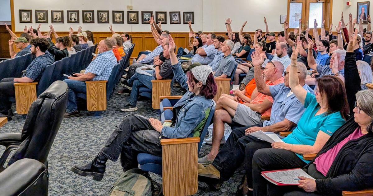 Data center opponents dominate Blount County Planning Commission