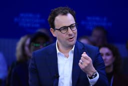 Anthropic debuts preview of powerful new AI model Mythos in new cybersecurity initiative