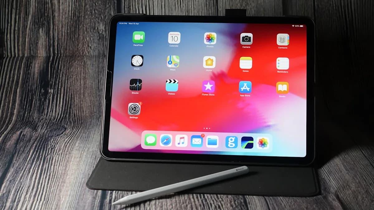 iPad Air Vs. iPad Pro: Which Apple Tablet Should Last ...