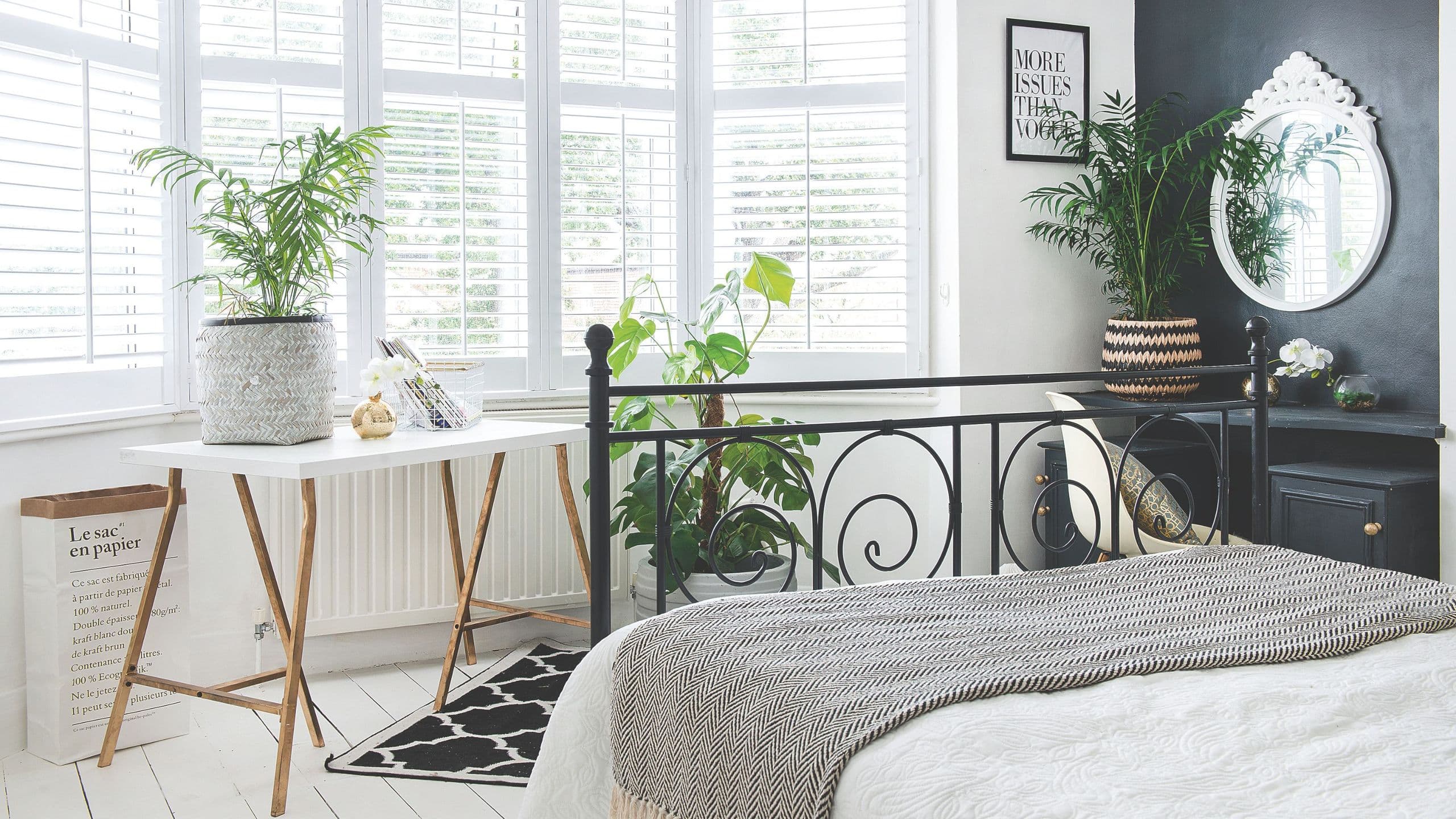 The simple furniture trick that makes a small bedroom look bigger