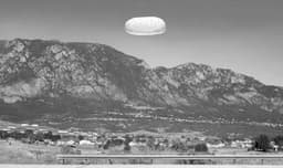 Wild image shows UFO hovering over Colorado Springs in ...