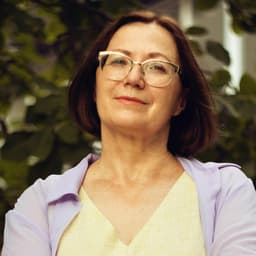 Hormonal Belly Fat in Menopause: How To Get Rid of It