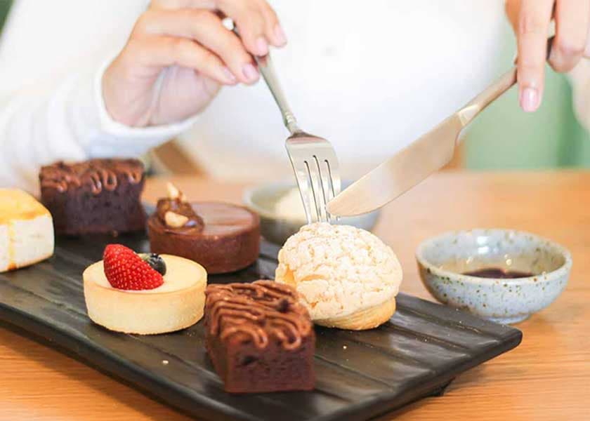 Study Links High Fat Intake to Elevated Stress Hormones, Leaky Gut, and Systemic Inflammation