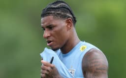 Marcus Rashford’s Barcelona future in doubt as Manchester United reportedly weigh cutting ties with the Blaugranas