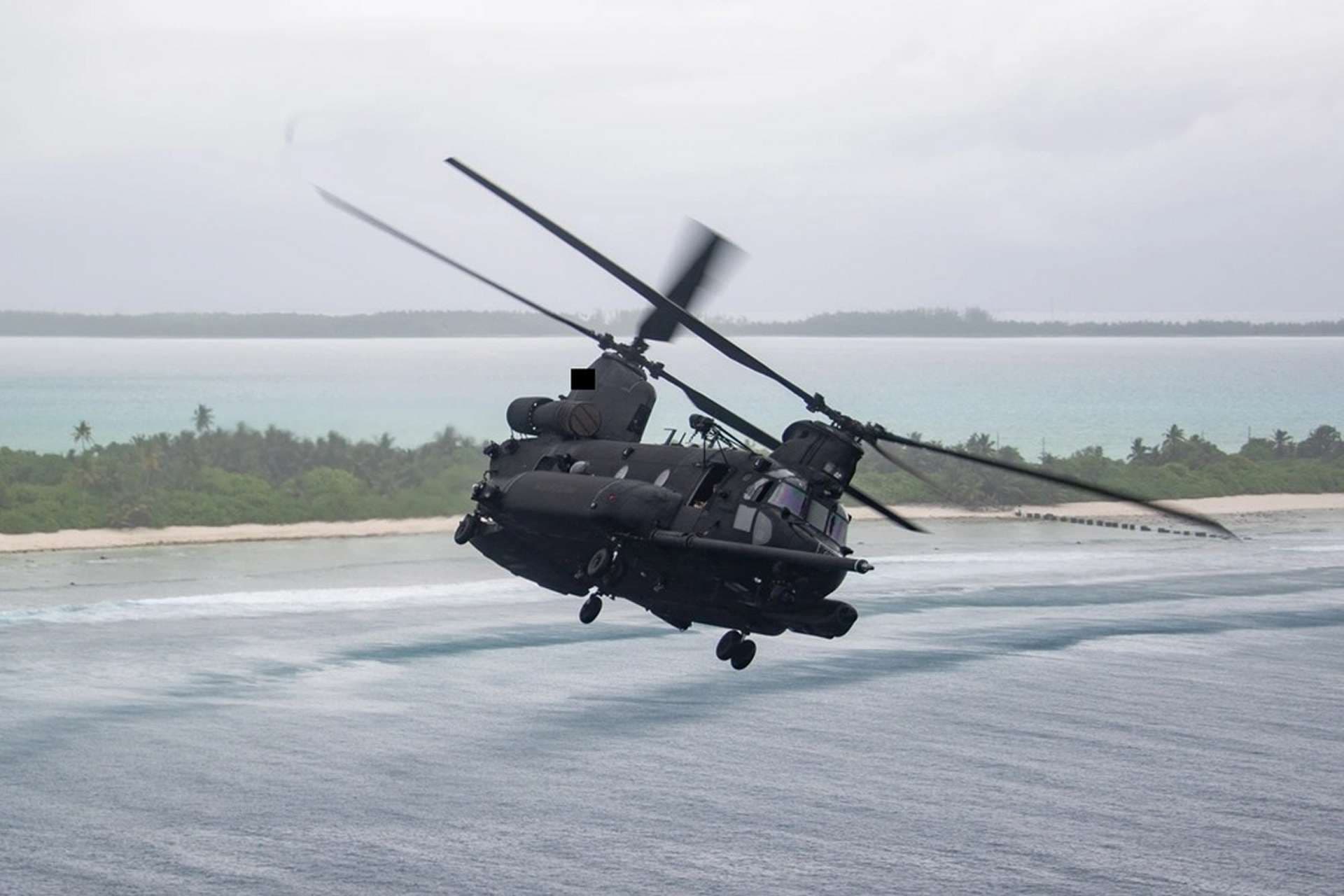 U.S. Special Operations Awards $19.4M for MH-47G Chinook Block II Helicopters Through 2030
