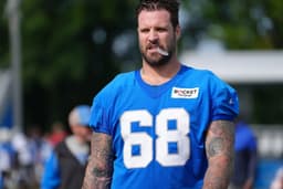 Taylor Decker ties make him intriguing option to replace Laremy Tunsil