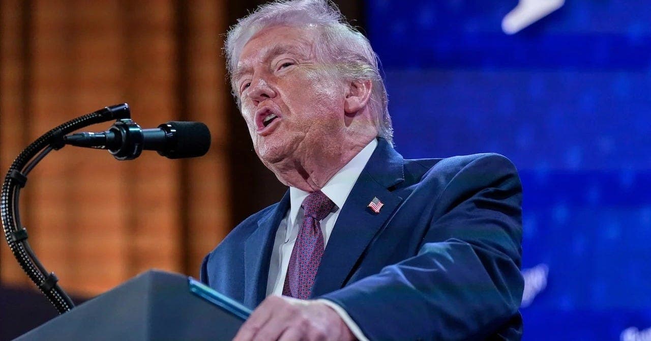 Trump’s Fox News Poll Problem Becomes Midterm Warning Sign as Economy Frustration Spreads