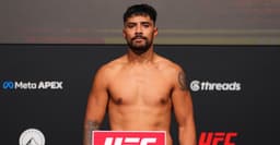 UFC Vegas 118 weigh-in results: Short-notice fighter misses weight on 1st attempt