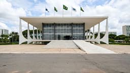 PT pede para STF investigar possível interferência estrangeira na ...