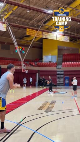 @warriors: Count the Georges Niang makes 💦

@Gatorade || Training Camp https://t.co/cuXMoYERfs