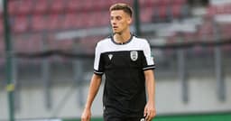 Borussia Dortmund sign playmaker Giannis Konstantelias fr...