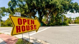 Redfin reveals change in housing market, home sales