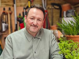 Thrifty Gardening - National