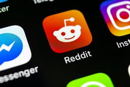 Reddit Benefits From Strong User Growth: A Sign for More Upside?