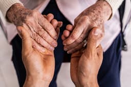 The Complete Guide to Dementia Care at Home