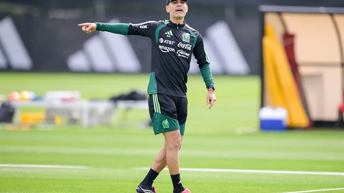 Mexico projected starting lineup vs. Colombia: How will El ...