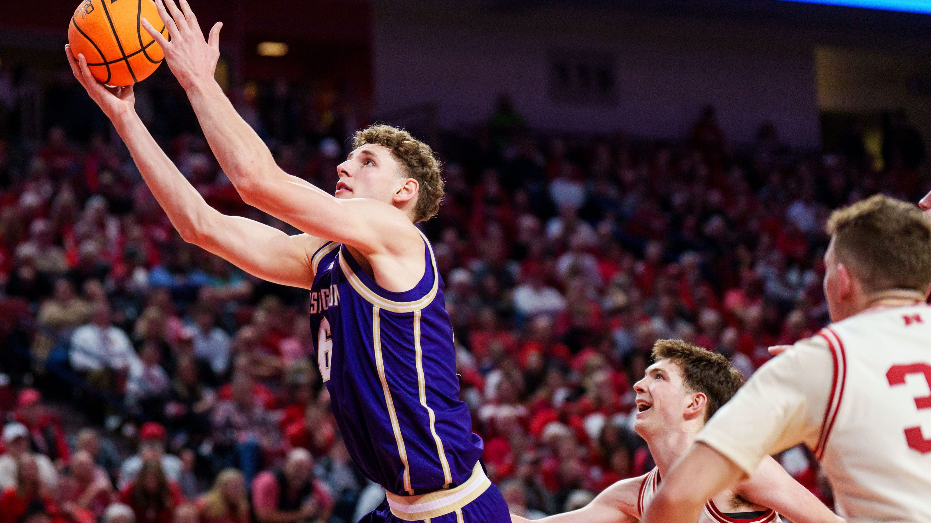 Washington basketball star lands with Charlotte Hornets in mock draft