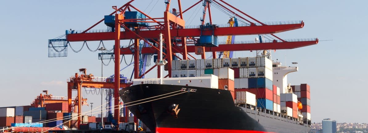 Is It Too Late To Reconsider Hapag-Lloyd (XTRA:HLAG) After Its Recent Share Price Rebound?