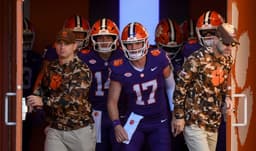 Clemson aims to get passing game in gear vs. Virginia Tech