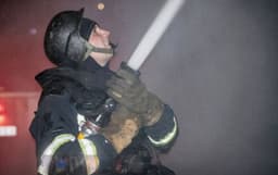 Russia strikes Ukraine's Khmelnytskyi: Massive fire broke out