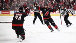 Golden Knights vs. Hurricanes Goal Scorers, Highlights and Recap from NHL Stanley Cup Final Game 2