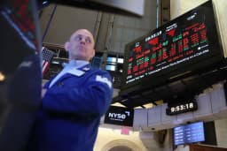 S&P 500, Nasdaq, Dow Futures Mixed After Record Session: Why MU, SNDK, RIVN, SPCX Stocks Are Trending Overnight