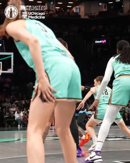 @chicagosky: SLOOOOOOOOOOOOOOOT 🪣

#skytown https://t.co/dDoJapzIoz