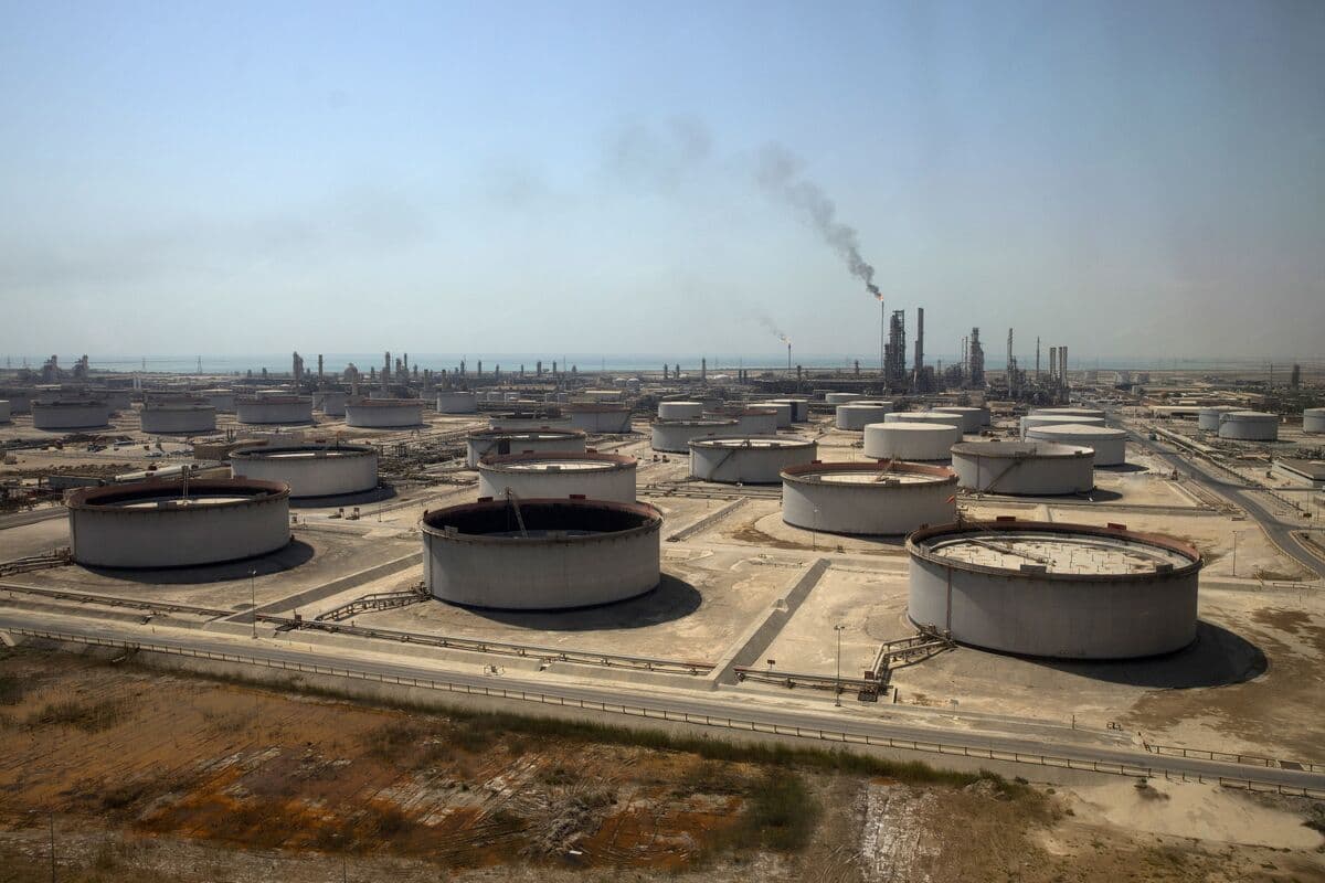 OPEC Output Suffers Record Plunge as Iran War Throttles Exports - Bloomberg