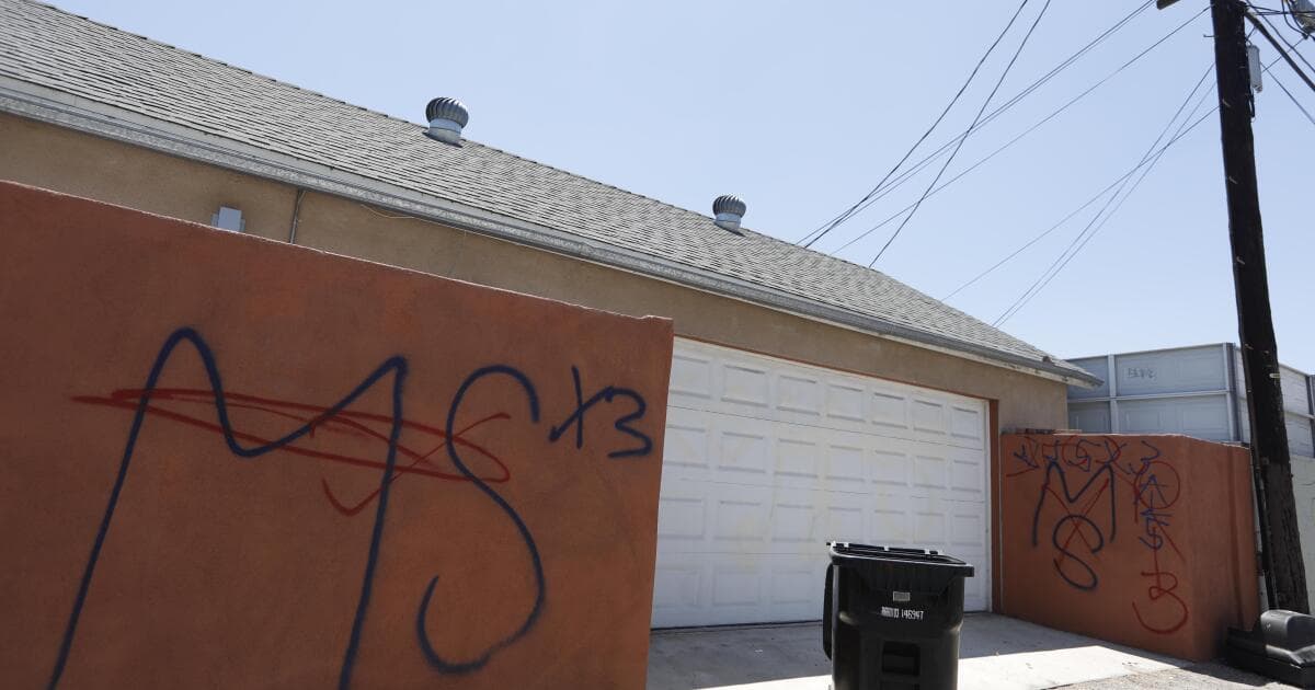 MS-13's 'Salvadoran rules' led gang to cut out man's heart, feds say at LA trial
