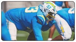 3 Chargers Players to Watch Against Chiefs in Week 6
