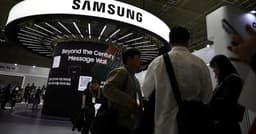 Samsung flags 19-fold jump in profit, but shares slump on ...