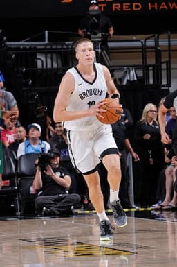 How Should the Nets Fill Their Final Two-Way Spot?