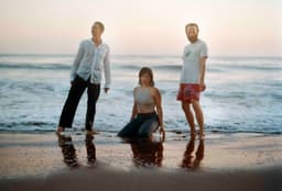 Big Thief debut triple album Horsepower live in Nashville