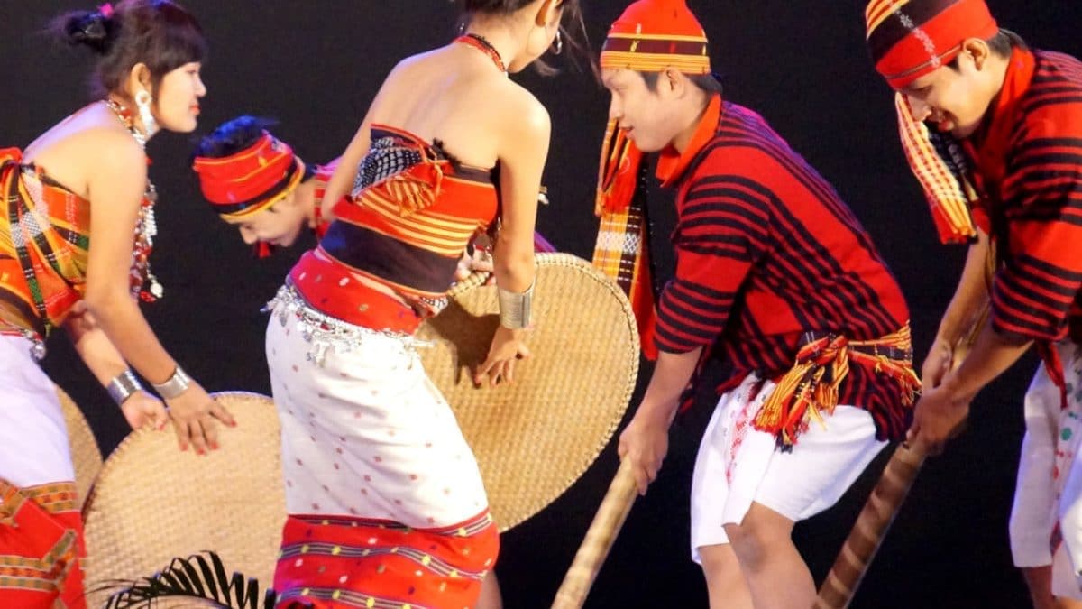 IPL 2026 kickoff — Schedule reveal & Dhoni CSK fan event hype