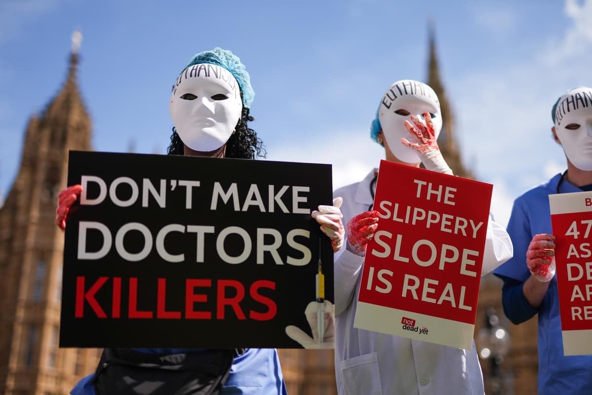 136 Yorkshire doctors and nurses sign letter urging MPs to ...