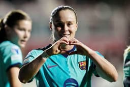 Pina bags four as Barcelona hit seven in women's Clasico ...