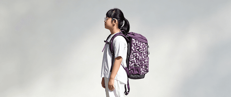 五年级书多了：我给孩子换了多特学霸II书包，大容量护脊不闷热