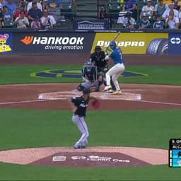 @MLB: Joey Ortiz ties this ballgame back up for the @Brewers 💪 https://t.co/ZJYWRtwe7R