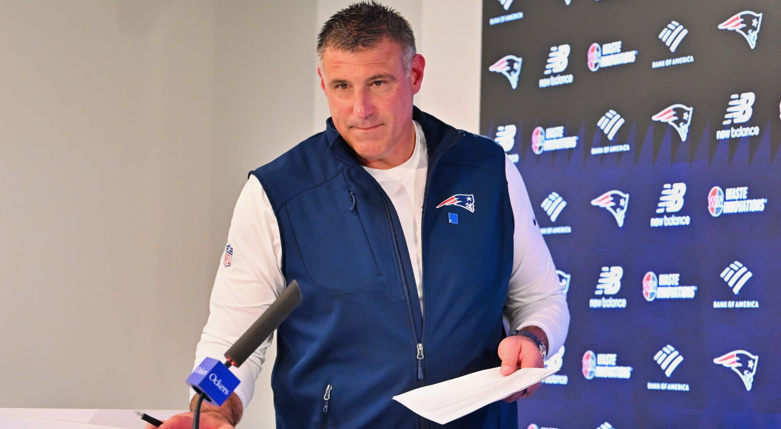 Mike Vrabel Left “Devastated” As New England Patriots Lose $15-Million Superstar Player To “Awful” Season-Ending Injury At OTAs
